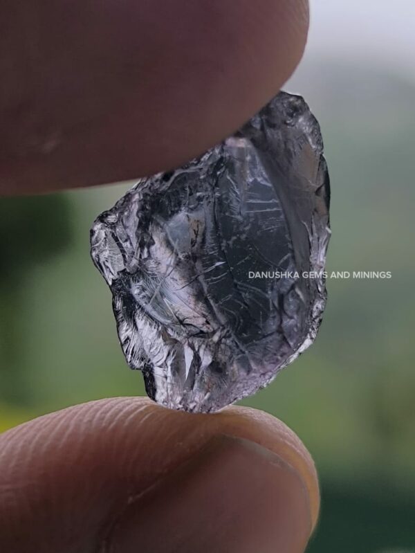 facet grade natural Spinel rough