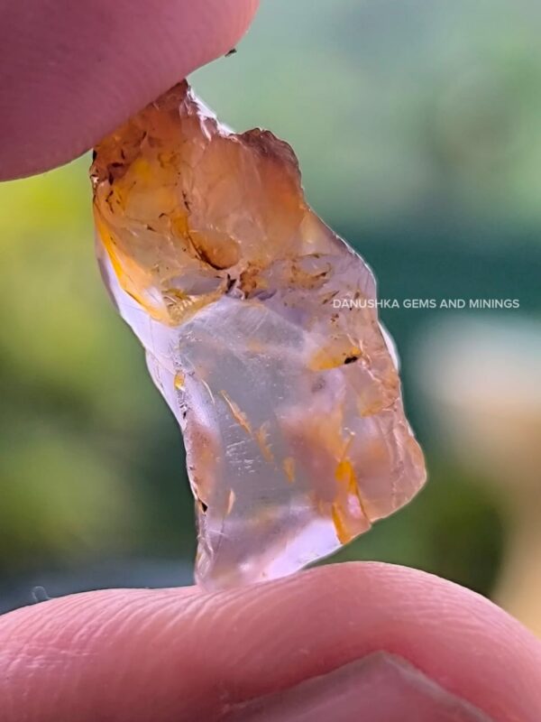 facet grade natural Spinel rough