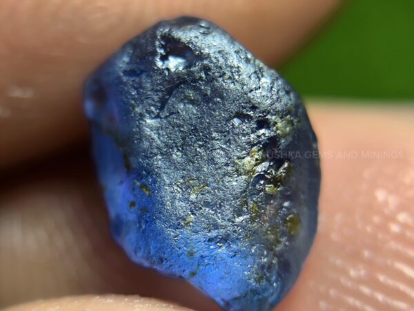 Ceylon natural blue sapphire rough