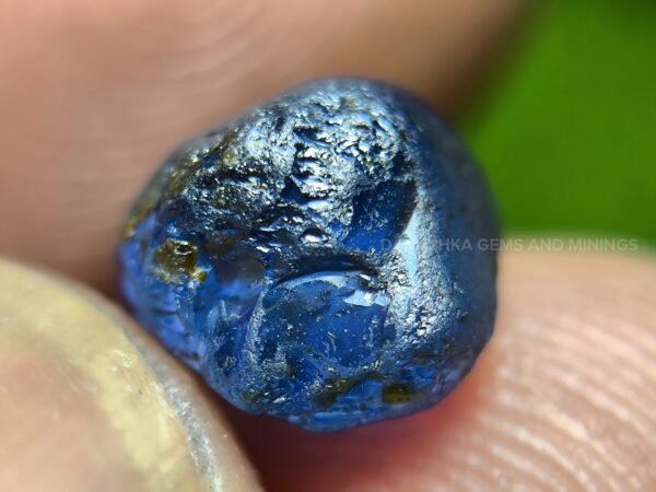 Ceylon natural blue sapphire rough