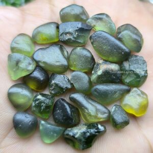 Facet grade green zircon rough stones