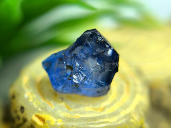 unheated natural Ceylon sapphire rough