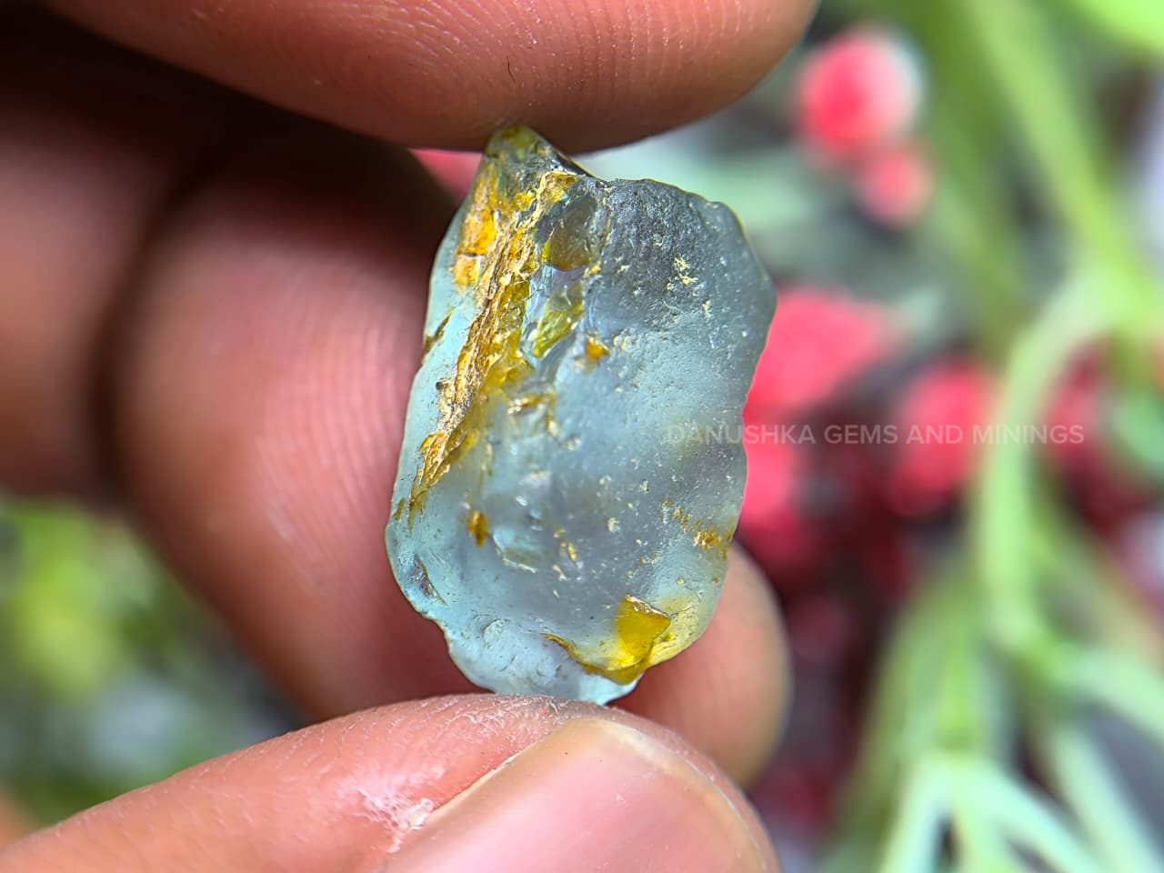 natural Aquamarine rough