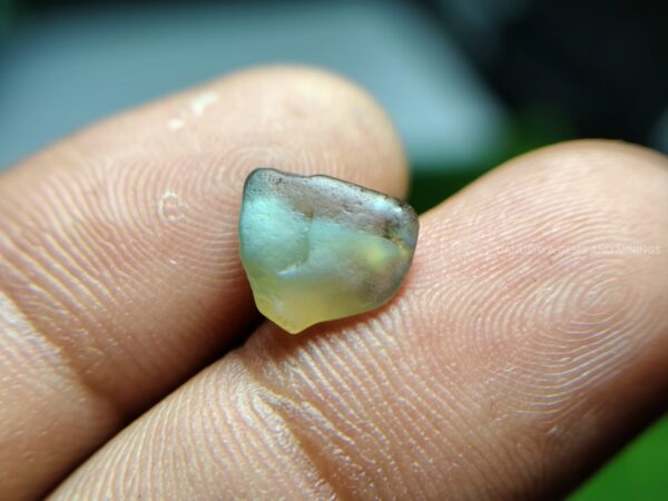 unheated natural Alexandrite rough