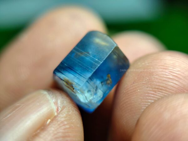 unheated natural blue sapphire crystal