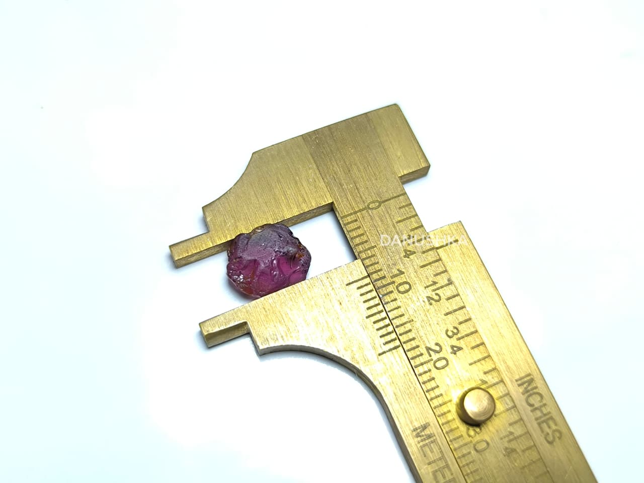 Facet Grade Natural Spinel Rough