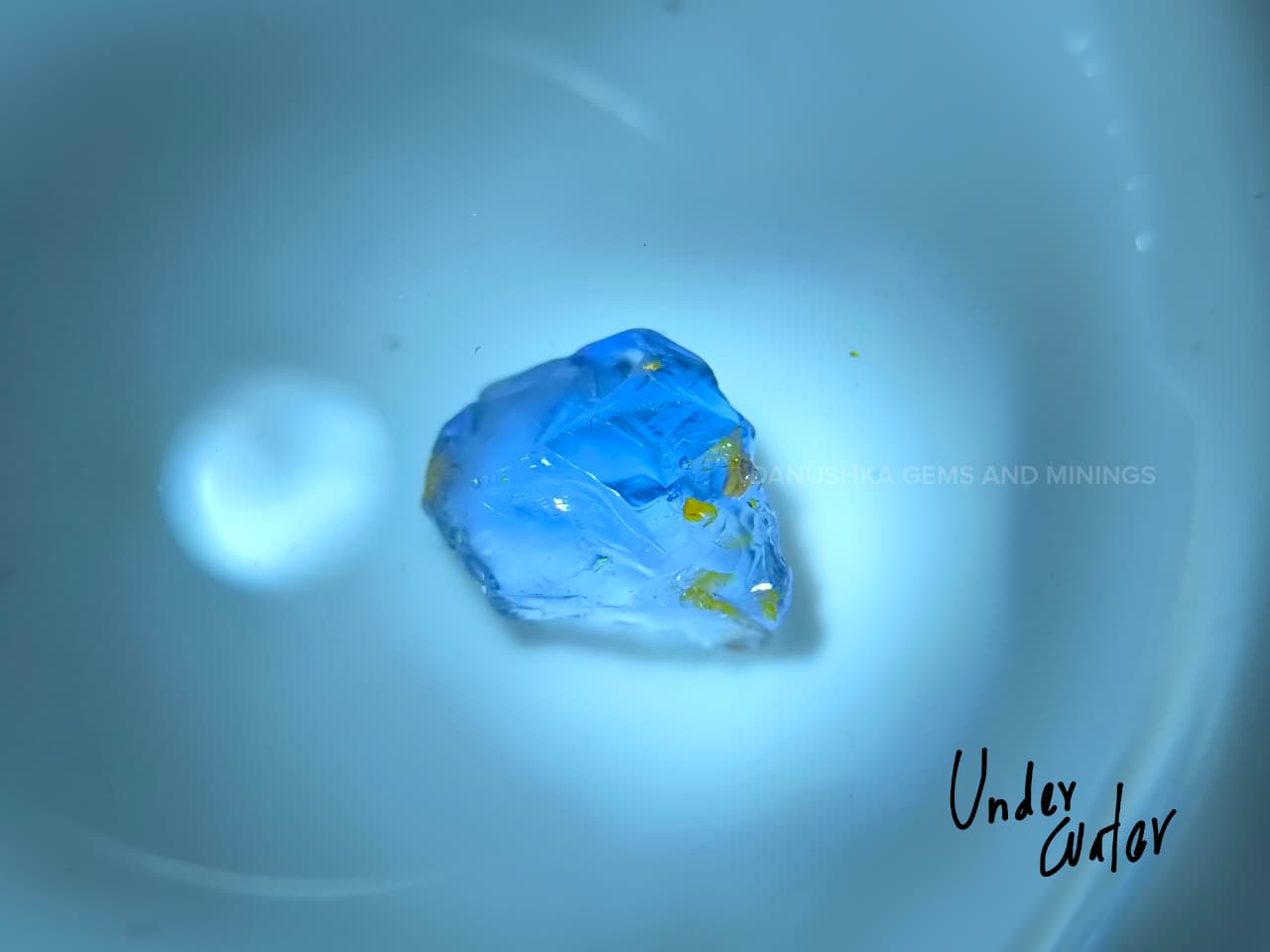 Facet Grade Ceylon Natural Blue Sapphire