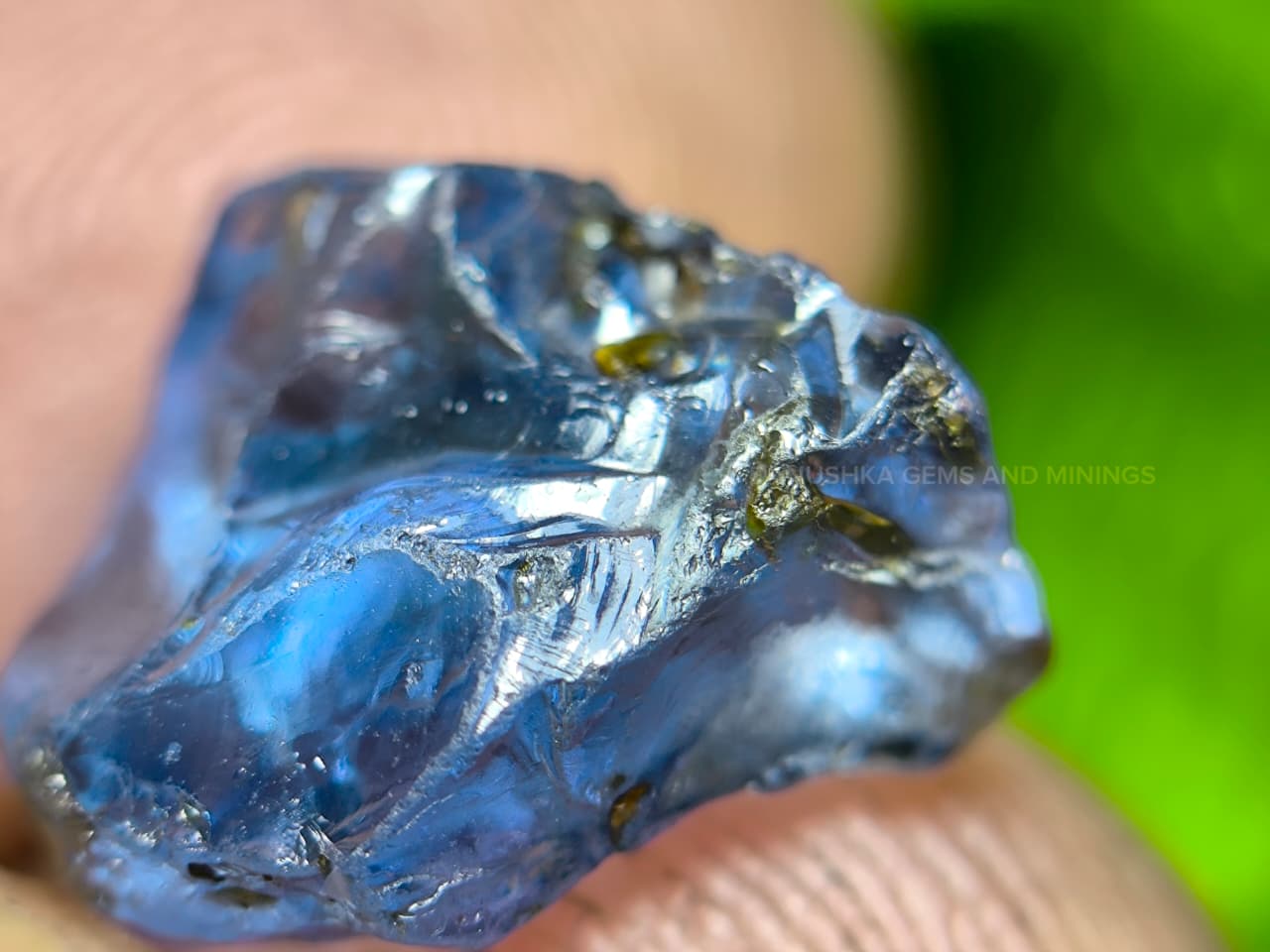 Facet Grade Ceylon Natural Blue Sapphire