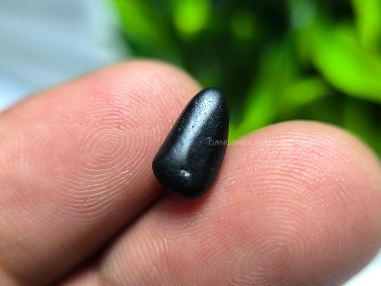 Facet Grade Ceylon Natural Dark Blue Sapphire “Kaka Neelam”