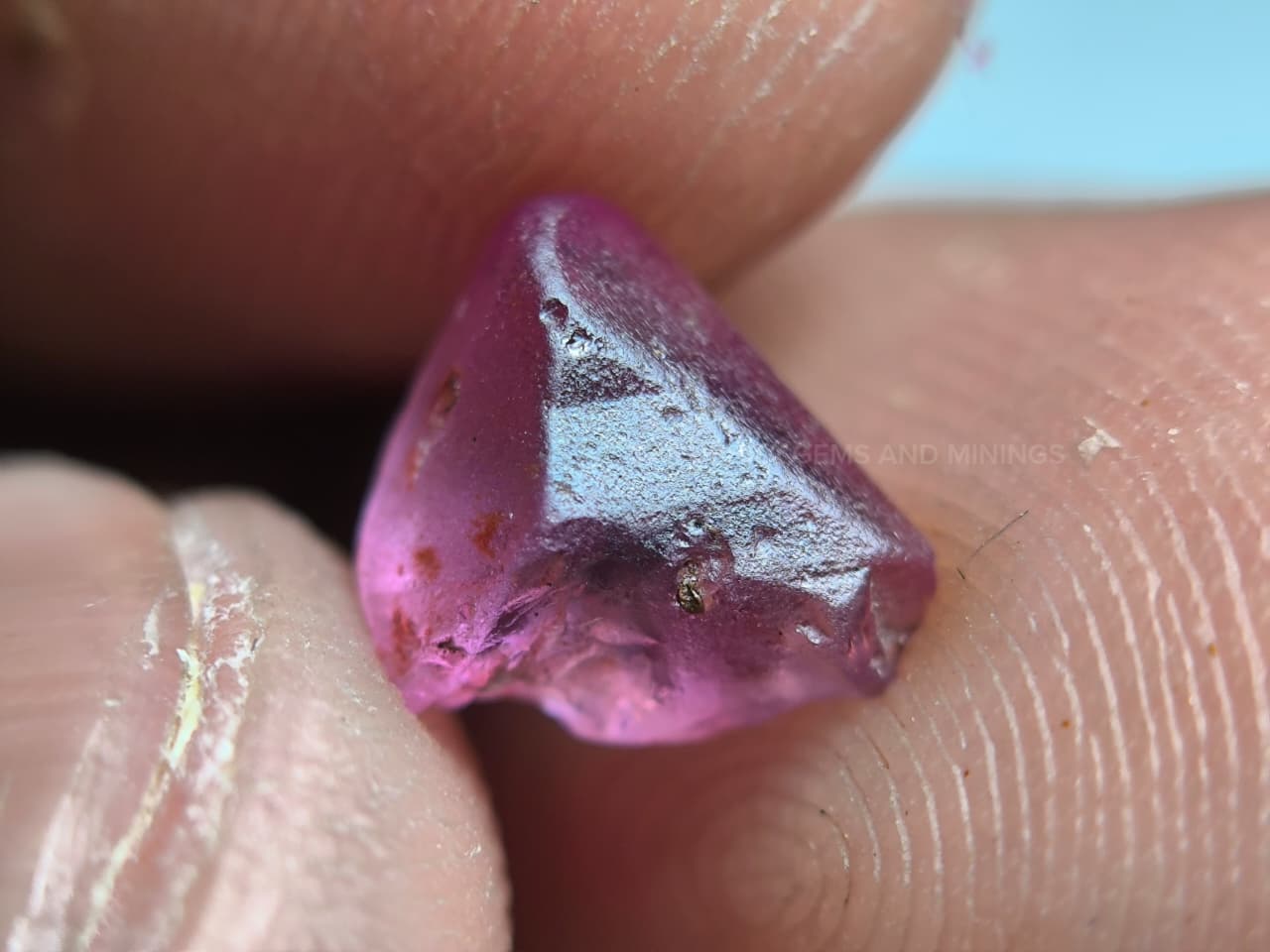 Facet Grade Ceylon Natural Sapphire Rough
