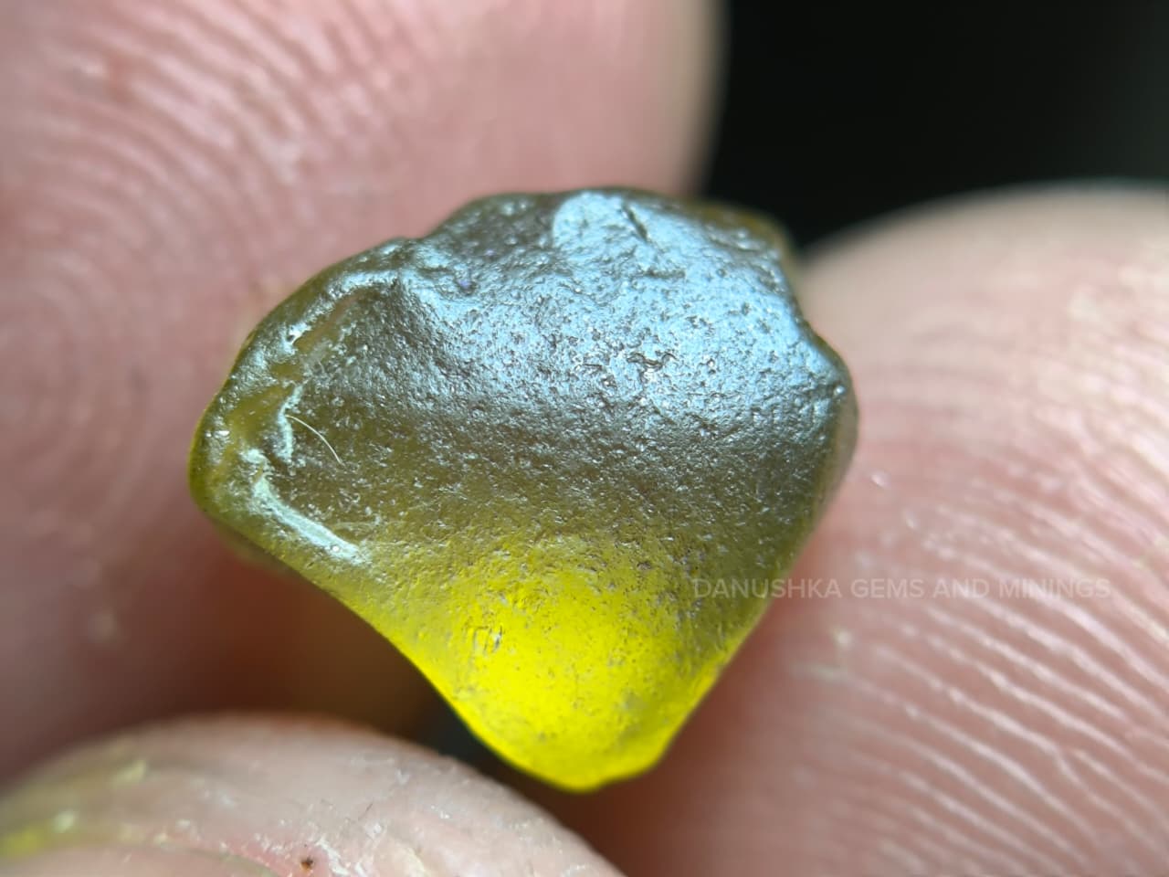 Facet Grade Rough Ceylon Zircon & Rhodolite Garnet