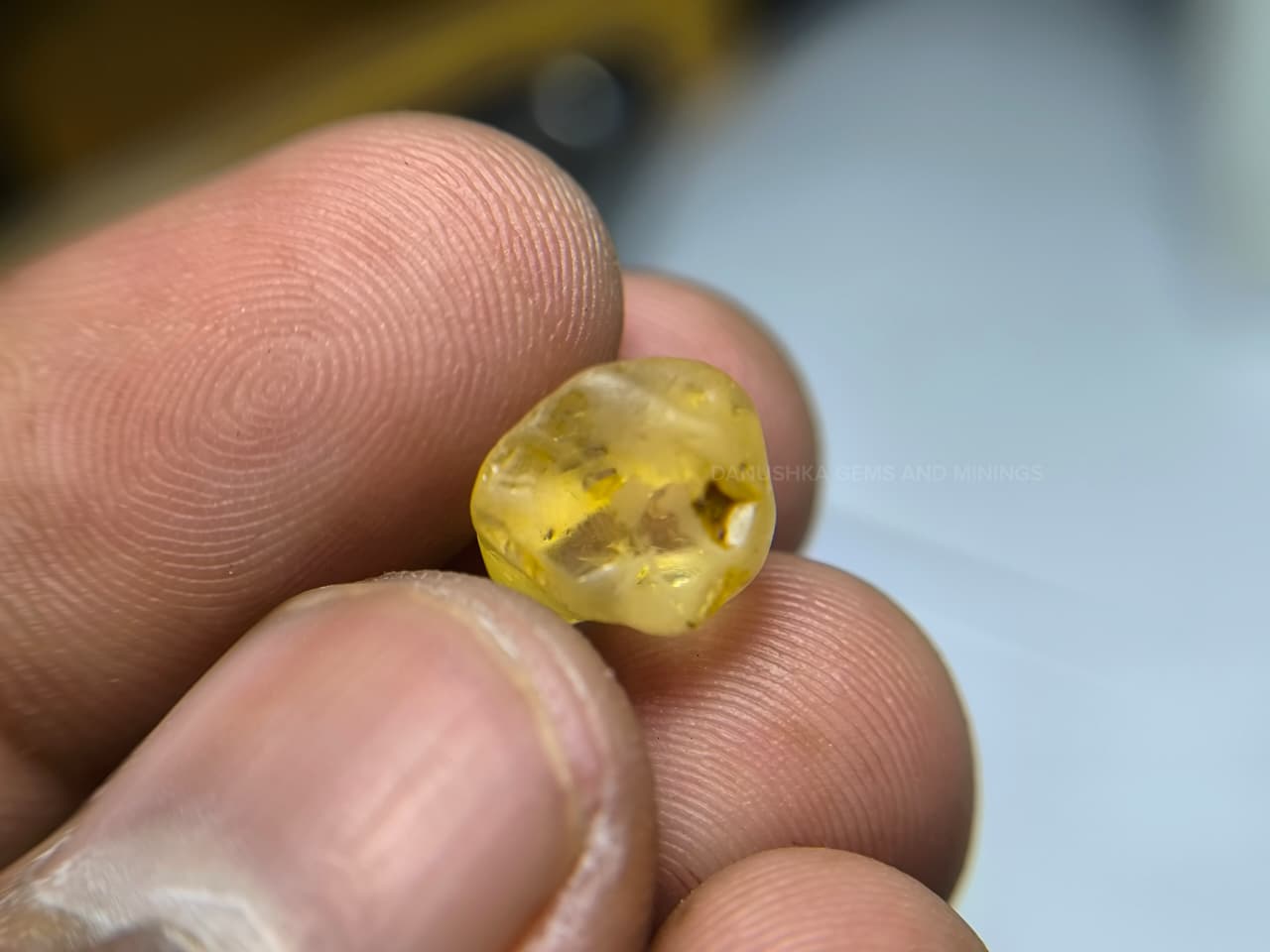 Facet Grade Natural Yellow Sapphire Rough