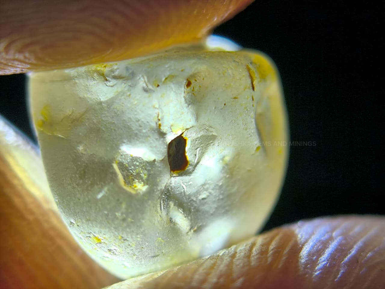 Facet Grade Natural Yellow Sapphire Rough