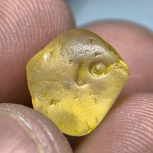 Facet Grade Natural Yellow Sapphire Rough