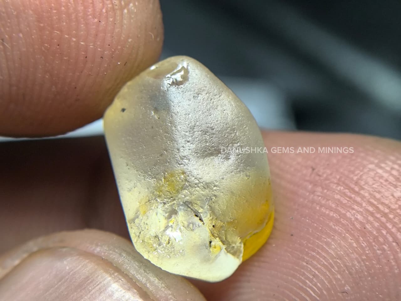 Facet Grade Ceylon Natural White Sapphire Rough