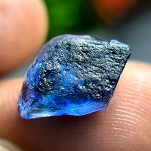 Facet Grade Natural Ceylon Blue Zoning Sapphire Rough
