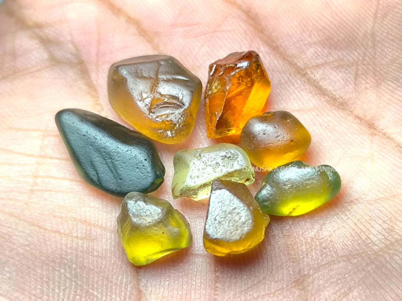 Facet Grade Ceylon Mixed Rough
