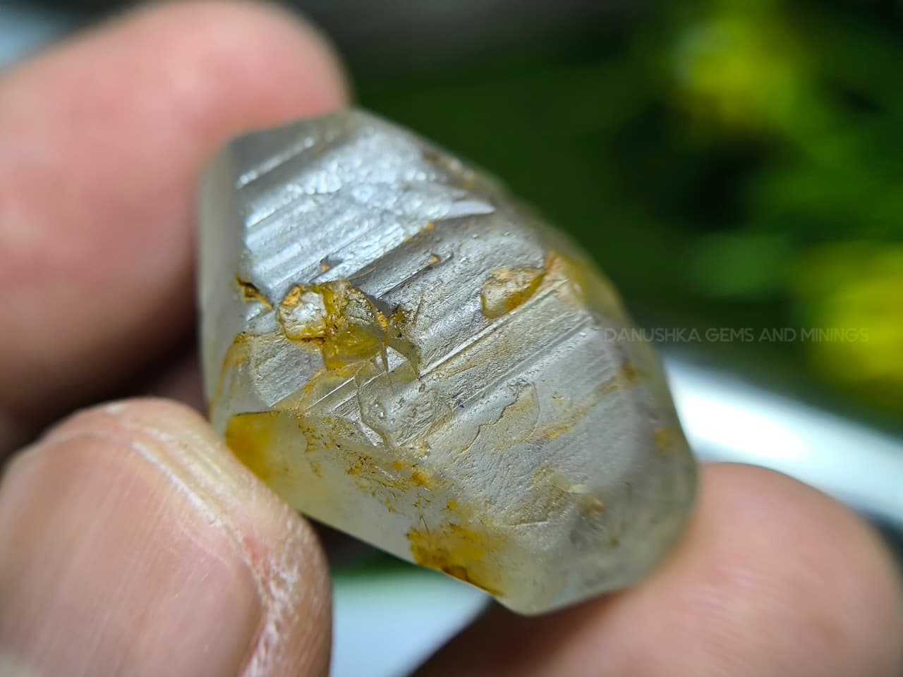 71 ct Ceylon Natural Unheated Sapphire Crystal from Ratnapura Village Around Mining in Sri Lanka - Image 3