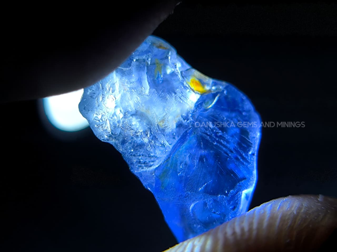 Facet Grade unheated Ceylon blue sapphire rough, 9.68 ct, sourced from Rakwana village around mining in Sri Lanka, with natural surface and internal features.