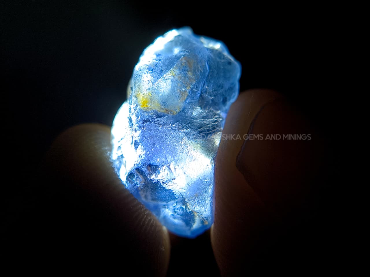 Facet Grade unheated Ceylon blue sapphire rough, 9.68 ct, sourced from Rakwana village around mining in Sri Lanka, with natural surface and internal features.
