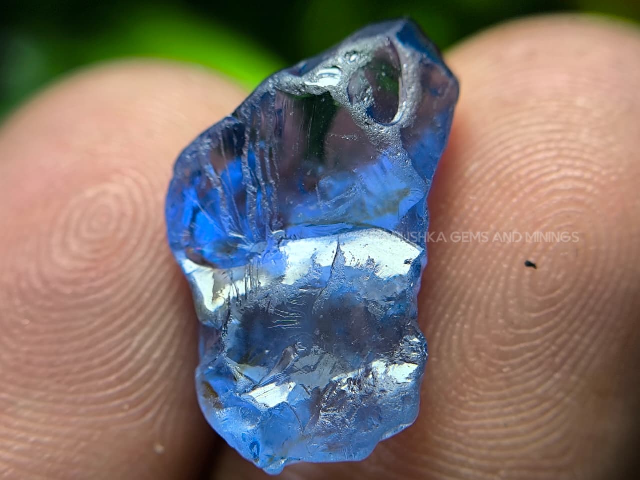 Facet Grade unheated Ceylon blue sapphire rough, 9.68 ct, sourced from Rakwana village around mining in Sri Lanka, with natural surface and internal features.