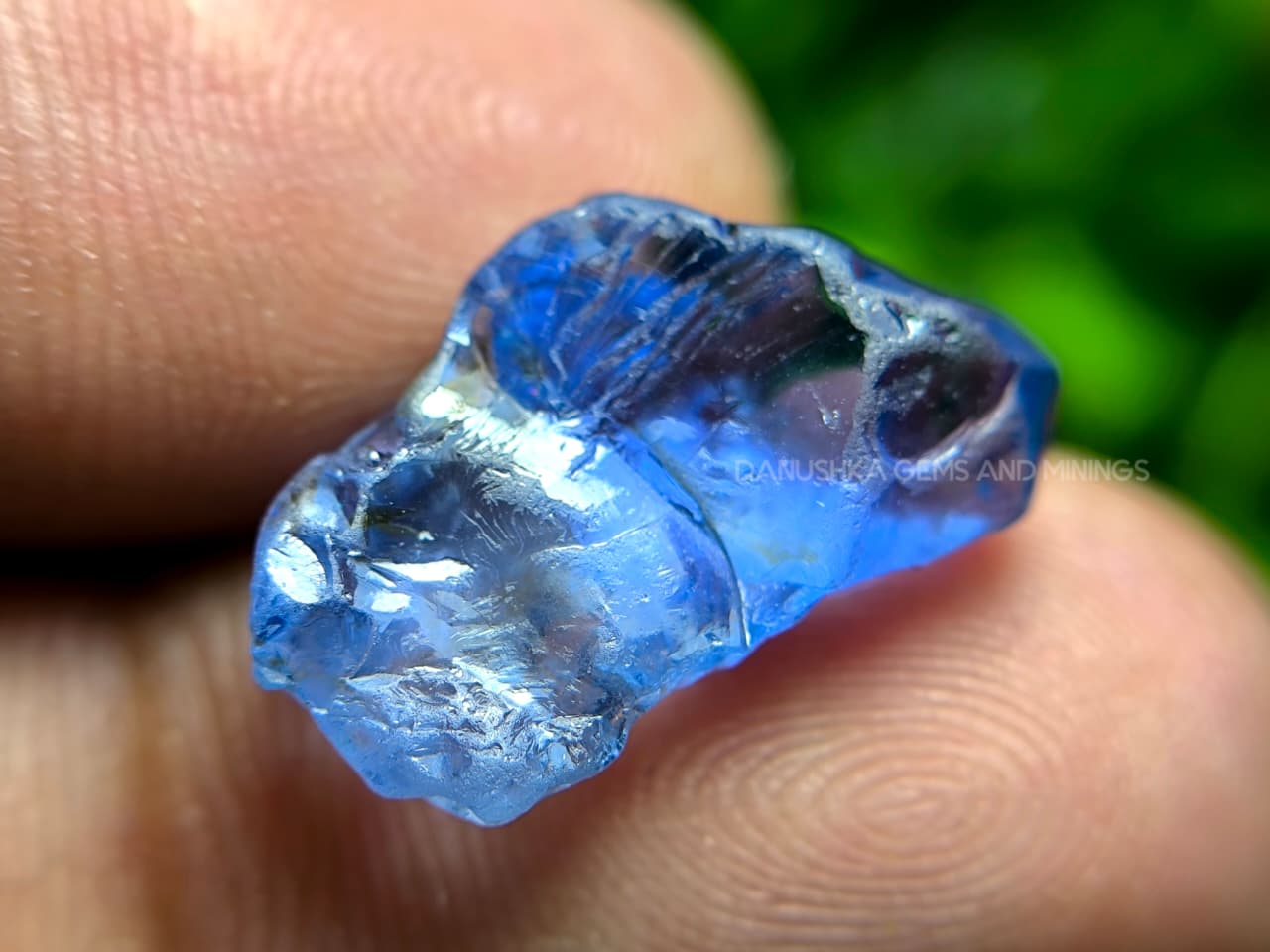 Facet Grade unheated Ceylon blue sapphire rough, 9.68 ct, sourced from Rakwana village around mining in Sri Lanka, with natural surface and internal features.
