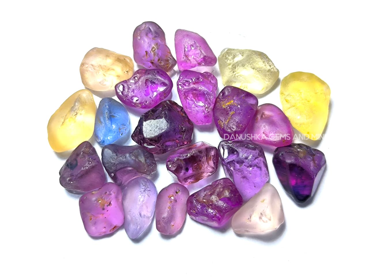 30.70 ct Ceylon Natural Unheated Fancy Sapphire Rough Parcel – 22 Pcs Mixed Color Facet Grade Sapphire Rough from Sri Lanka - Image 2