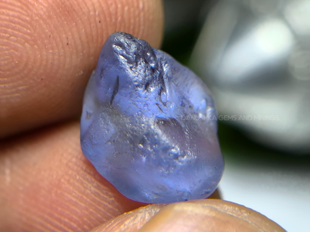 6.42 ct Natural Unheated Light-to-Medium Blue Sapphire Rough – Facet Grade Rough with Small Violetish Shift - Image 9