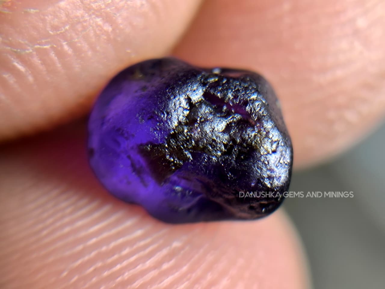 10.20 ct Ceylon Natural Unheated Fancy Sapphire Rough Parcel from Kahawatta, Sri Lanka – 5 Pcs Facet Grade Pink, Purple & Color-Band Sapphire Rough - Image 4