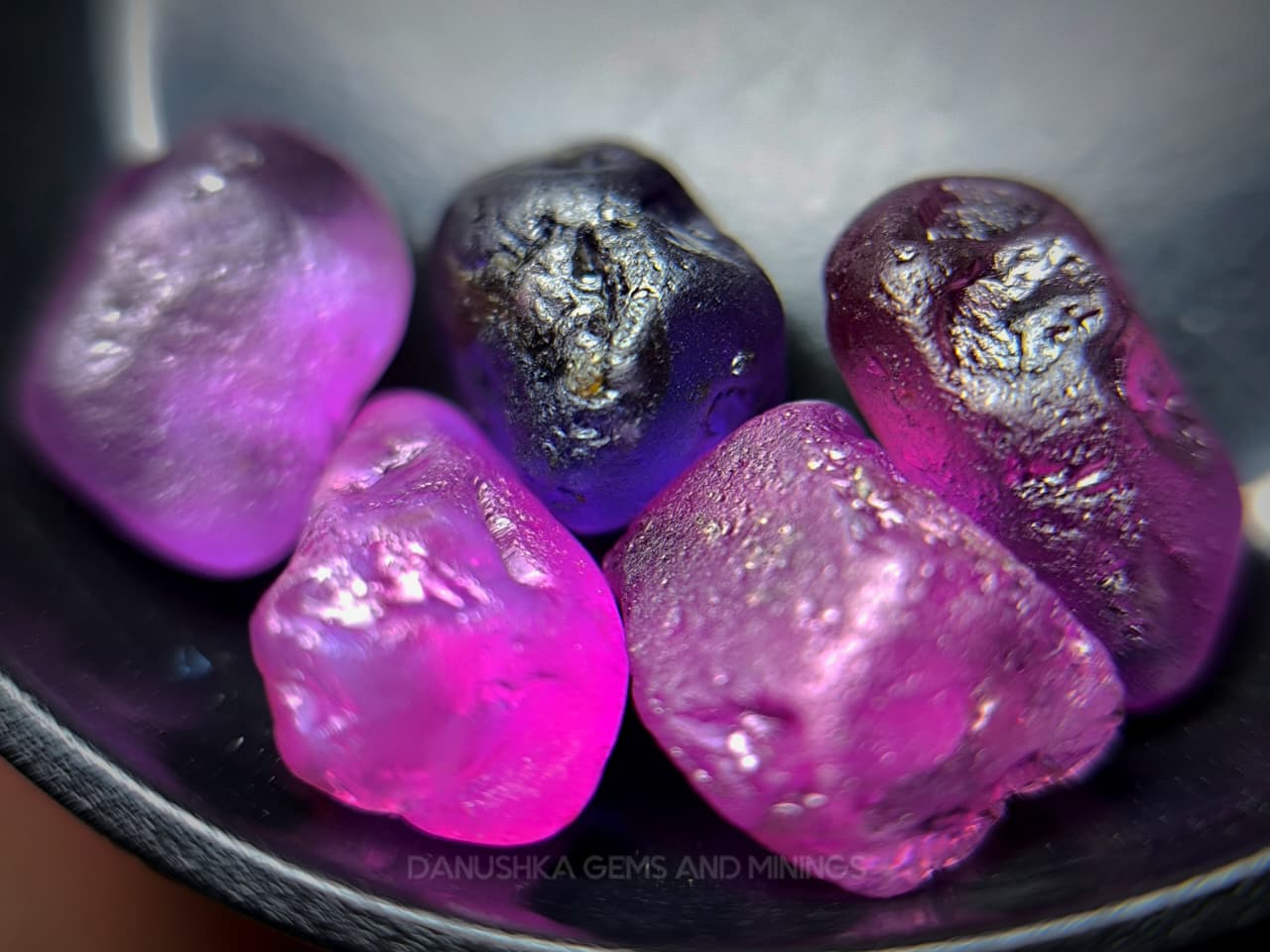 10.20 ct Ceylon Natural Unheated Fancy Sapphire Rough Parcel from Kahawatta, Sri Lanka – 5 Pcs Facet Grade Pink, Purple & Color-Band Sapphire Rough