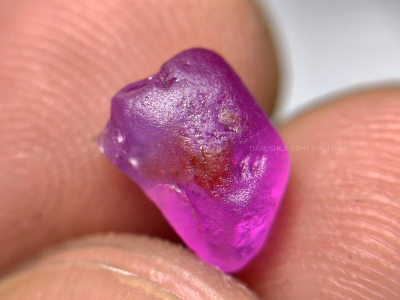 10.20 ct Ceylon Natural Unheated Fancy Sapphire Rough Parcel from Kahawatta, Sri Lanka – 5 Pcs Facet Grade Pink, Purple & Color-Band Sapphire Rough - Image 9