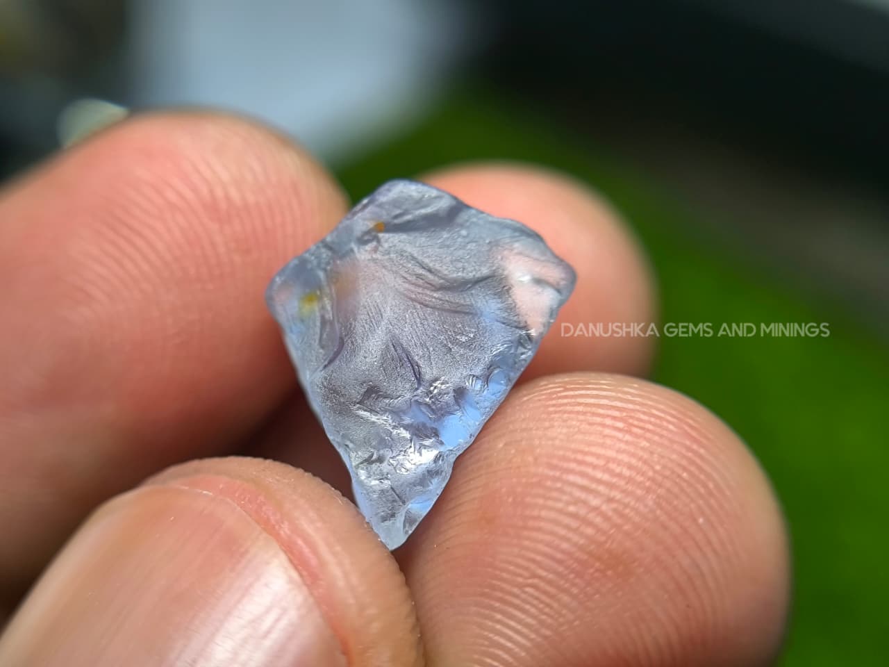 8.43 ct Ceylon Natural Unheated Very Light Blue Sapphire Rough from Gangeyaya, Sri Lanka – Shield-Like Facet Grade Rough with Heat Treatment Potential - Image 12