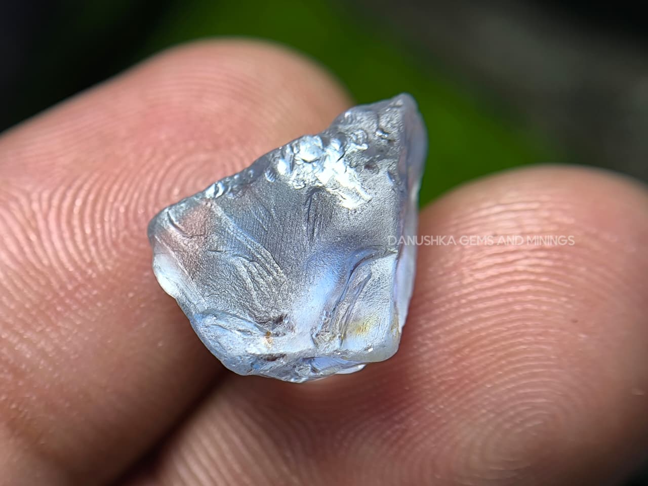 8.43 ct Ceylon Natural Unheated Very Light Blue Sapphire Rough from Gangeyaya, Sri Lanka – Shield-Like Facet Grade Rough with Heat Treatment Potential - Image 6
