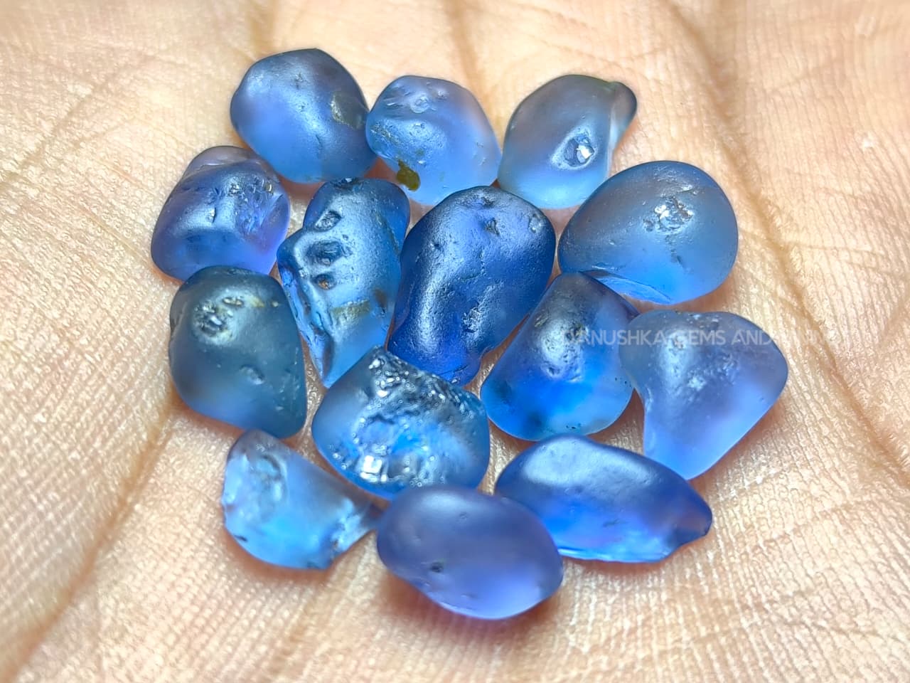 23.60 ct Ceylon Unheated Blue Sapphire Rough Parcel – 14 pcs Facet Grade from Kalu Ganga, Sri Lanka