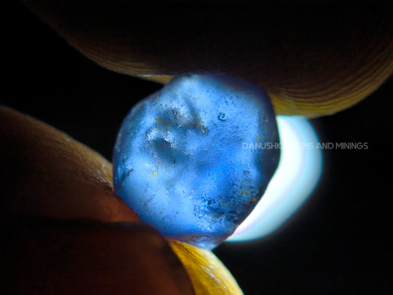 23.60 ct Ceylon Unheated Blue Sapphire Rough Parcel – 14 pcs Facet Grade from Kalu Ganga, Sri Lanka - Image 10