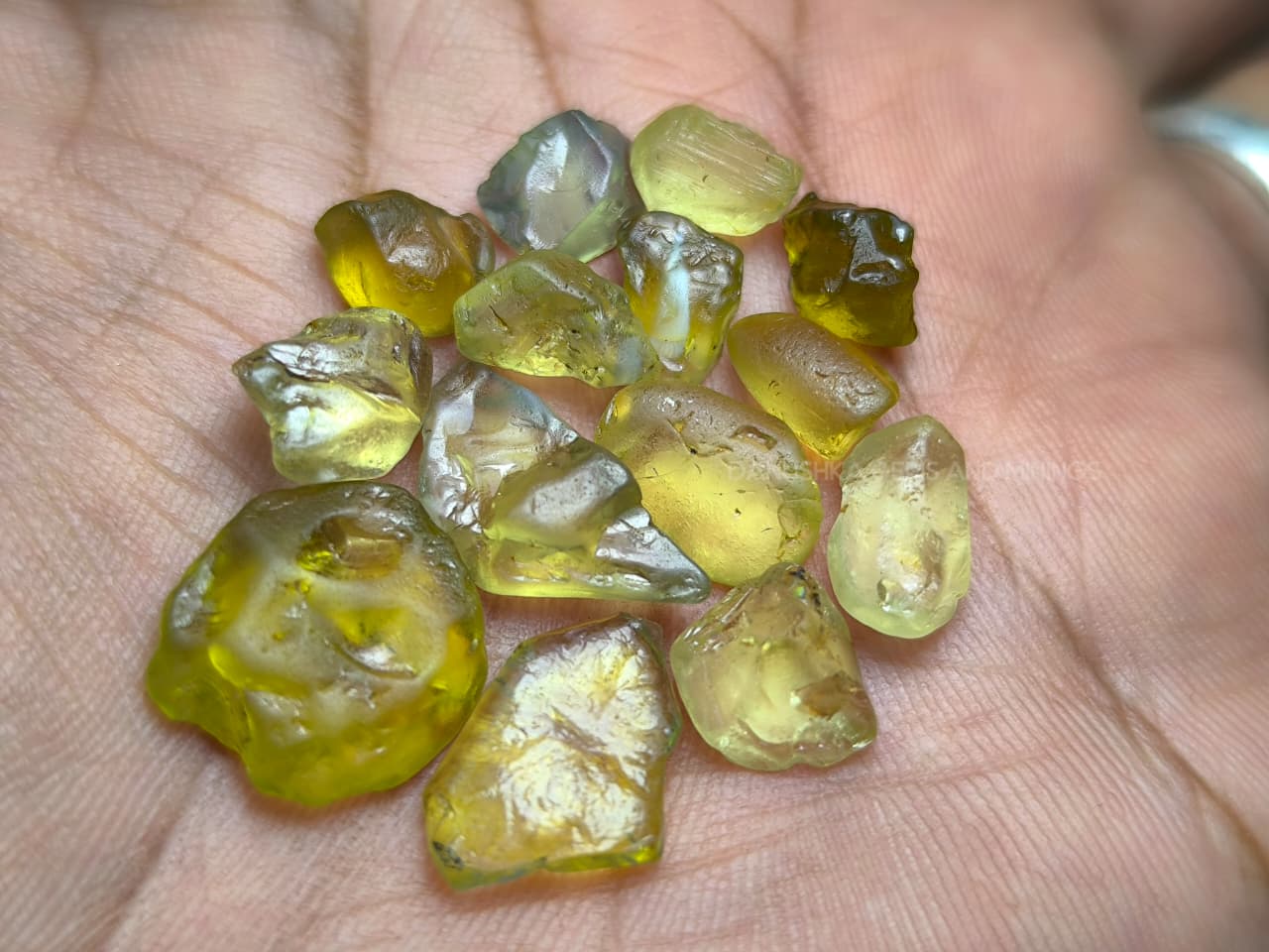 42.95 ct Natural Chrysoberyl Rough Parcel – 14 Facet-Grade Green and Yellow-Green Pieces from Sri Lanka and Madagascar