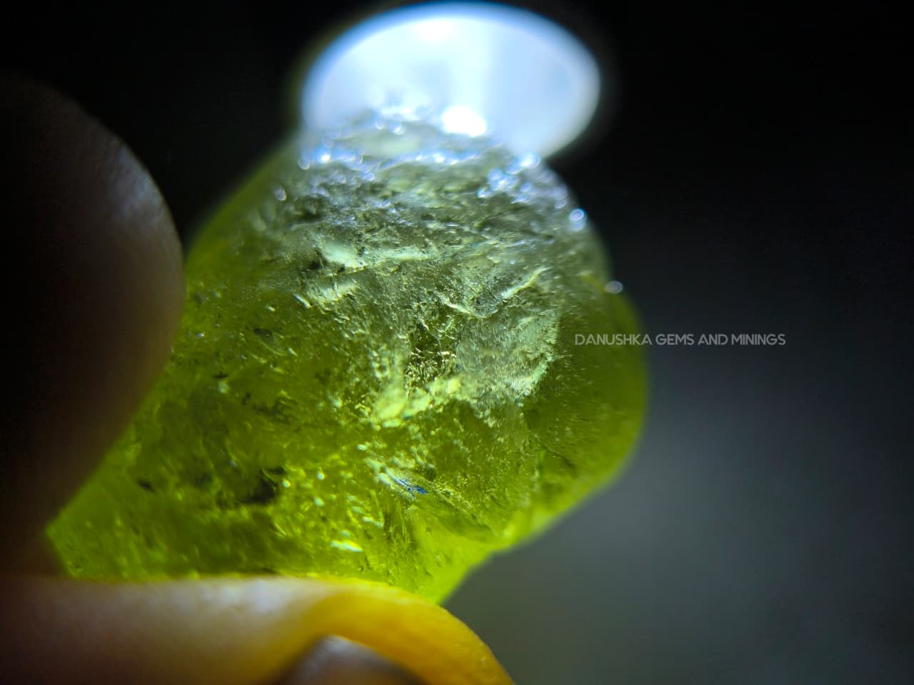 15.80 ct Ceylon Natural Unheated Mint Green Tourmaline Rough from Kolonna, Sri Lanka – Facet Grade - Image 3