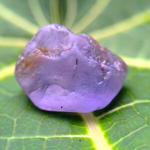 19.35 ct Natural Unheated Violetish Blue Ceylon Sapphire Rough from Ratnapura – Facet Grade