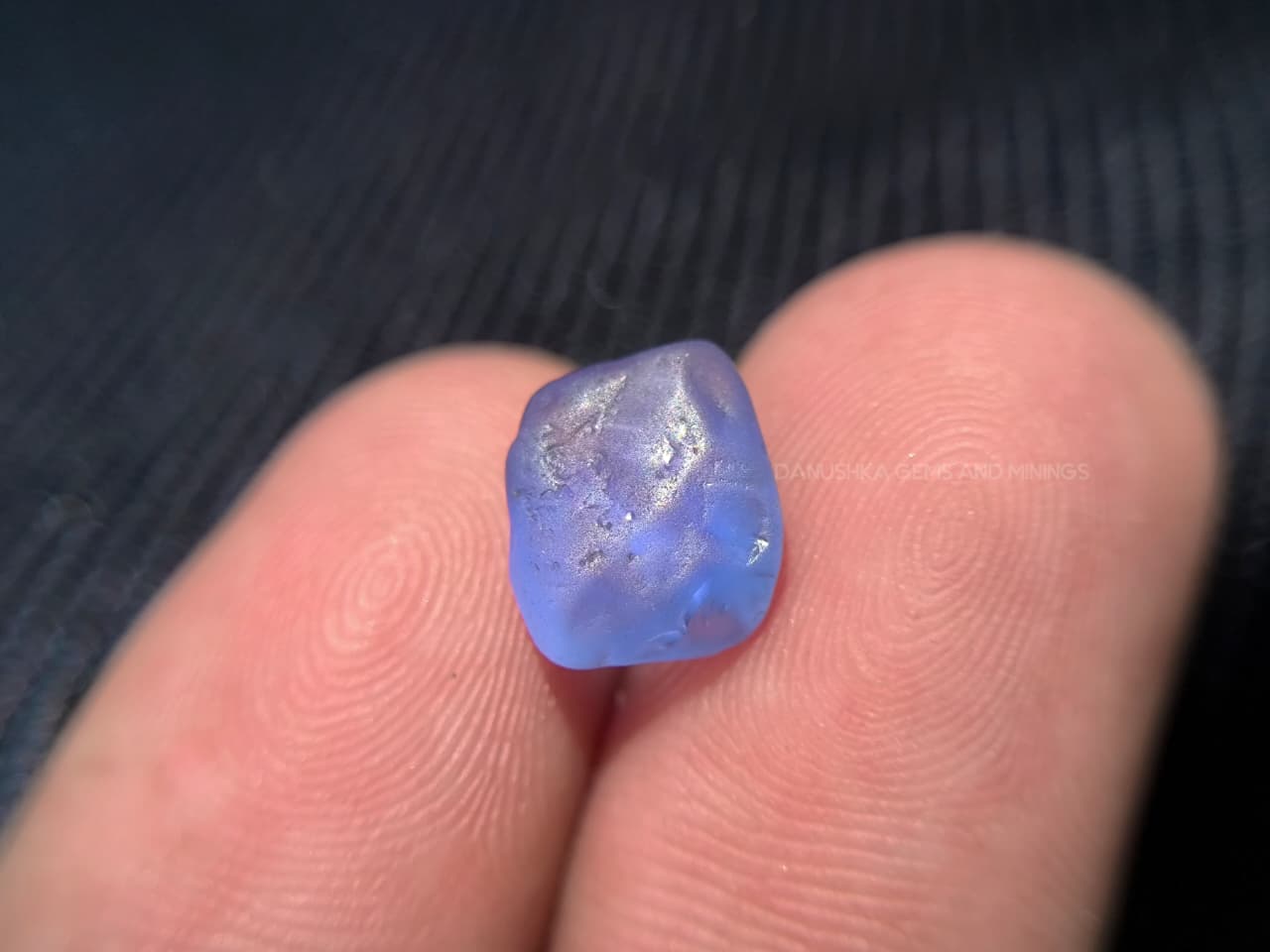 4.00 ct Natural Ceylon Blue Sapphire Rough – Unheated Cushion Potential from Kahawatta, Sri Lanka - Image 2
