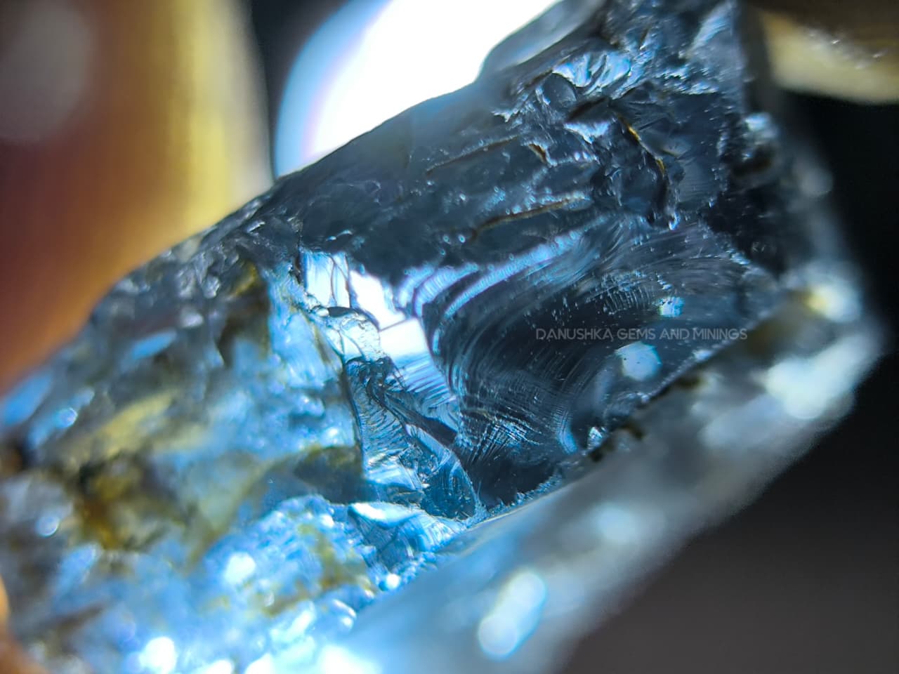 7.30 ct Facet Grade Deep Teal Blue Ceylon Spinel Rough – Matale Sri Lanka - Image 5