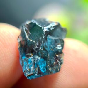 7.30 ct Facet Grade Deep Teal Blue Ceylon Spinel Rough – Matale Sri Lanka