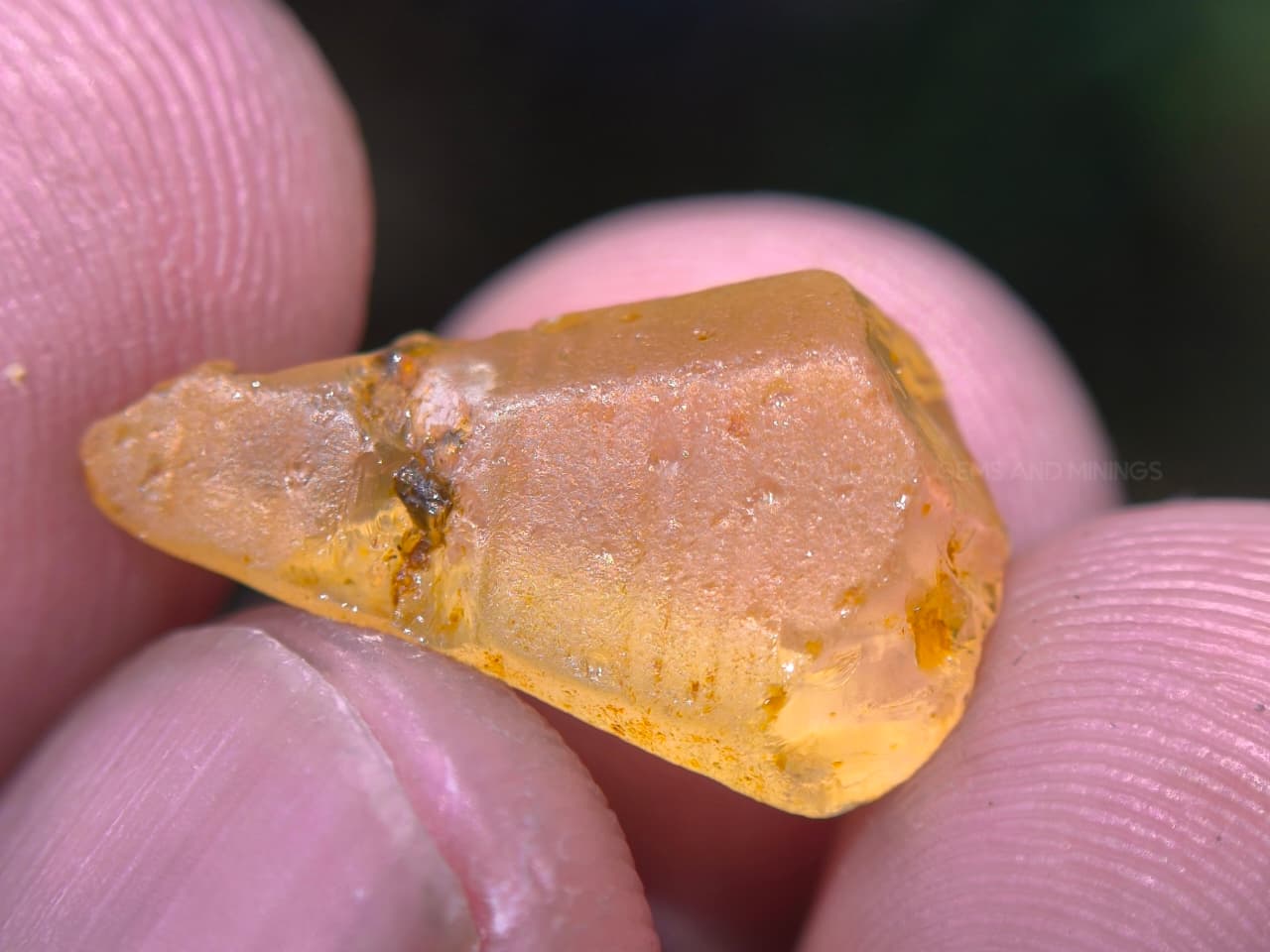 9.10 ct Natural Unheated Ceylon Yellow Sapphire Rough – Facet Grade Marapana Sri Lanka - Image 14