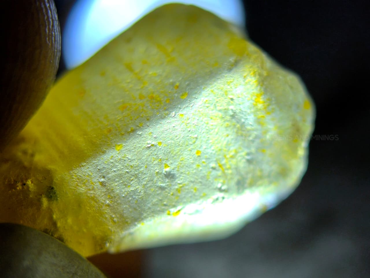 9.10 ct Natural Unheated Ceylon Yellow Sapphire Rough – Facet Grade Marapana Sri Lanka - Image 8